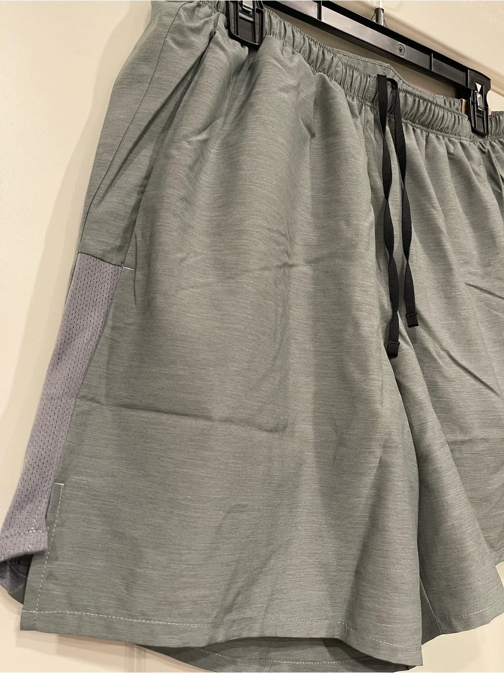 Nike Men’s Gray Athletic Training Shorts with Black Drawstring